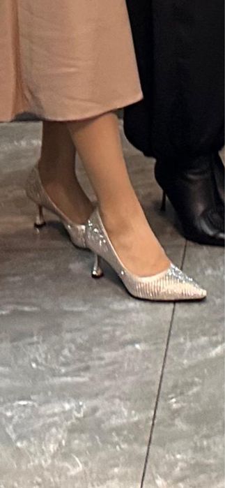 Туфли золотистые