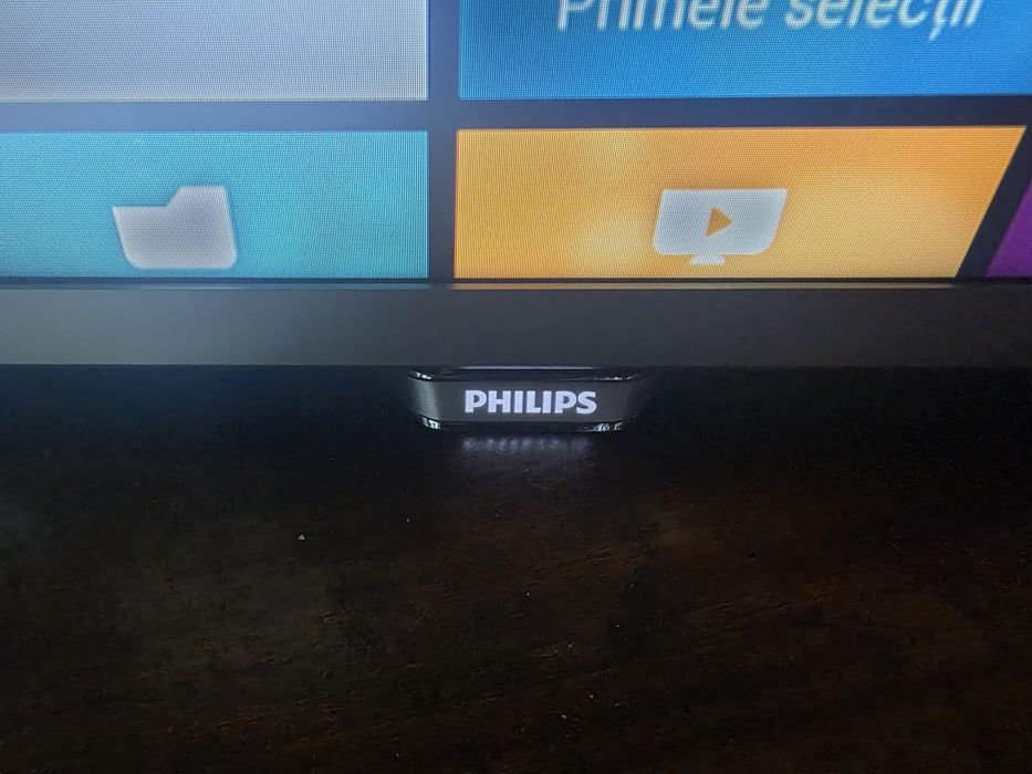 Vand tv smart Philips diagonala 81 cm