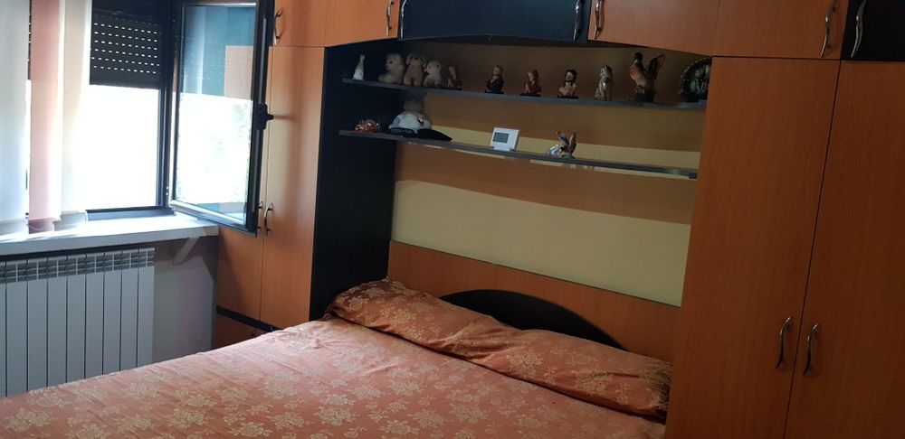 Inchiriez apartament 3 camere