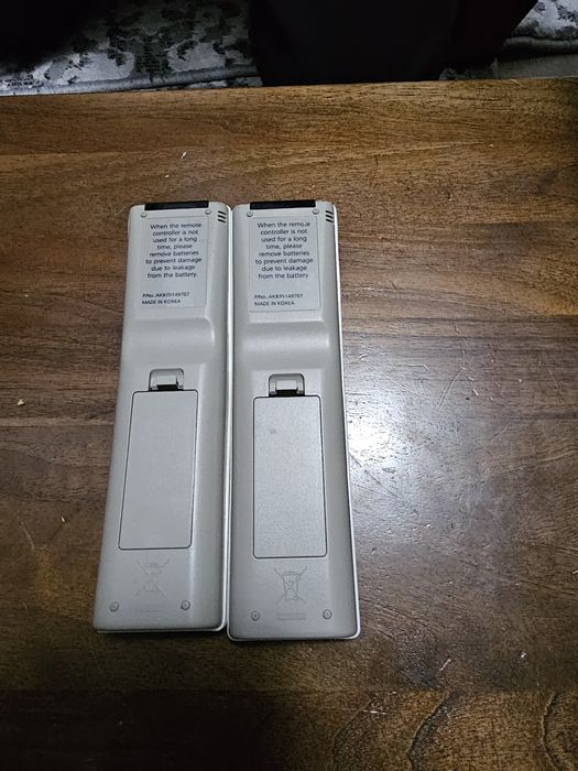 Продам 2шт Пульт для кондиционер LG ART COOL рабочие идеальные состоян