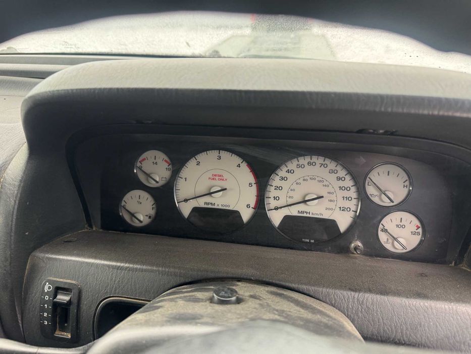 Dezmembrari Dezmembrez Piese piesa Dez Jeep Grand Cherokee 2,7 diesel