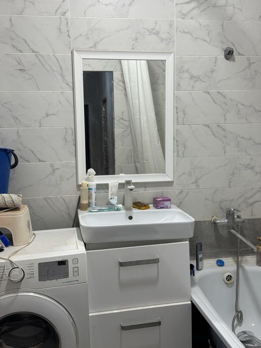 Раковина с тумбой