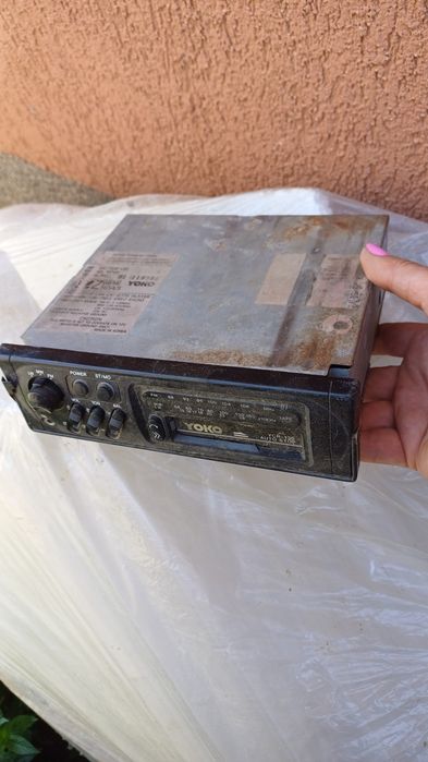 Casete video, aidio, placi vinil si radiocasetofon