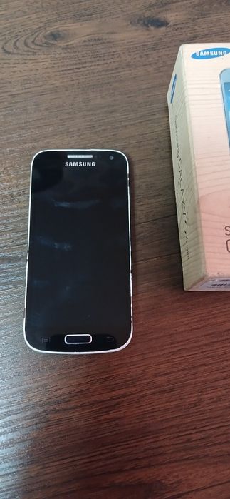 Samsung s4 mini.