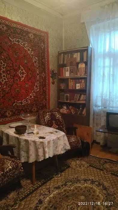 2-х комнатная квартира на 1 этаже 2-х этажного дома Авиагородок