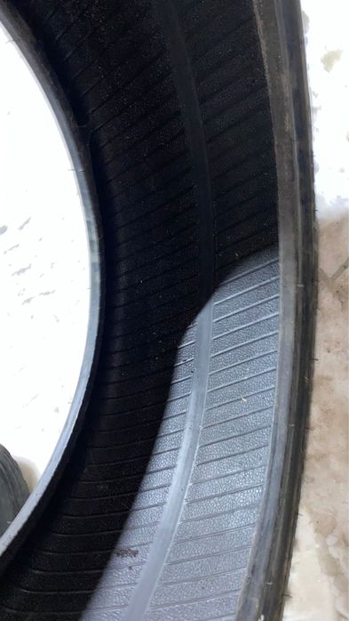 Продам шины 4 шт зимние