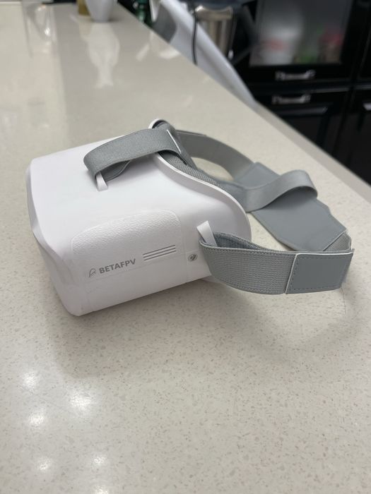 Очки для дрона BetaFPV VR02