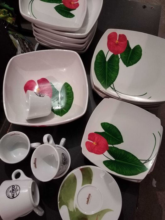 Сервиз за хранене