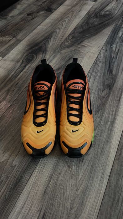 Nike Air Max 720 Sunrise