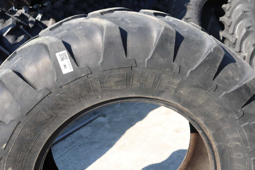 Cauciucuri 16.9R28 Michelin Sh Radiale garantie pentru Tractor spate