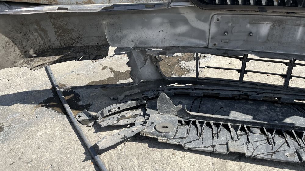 решетка Skoda Fabia 2 Roomster 2010-