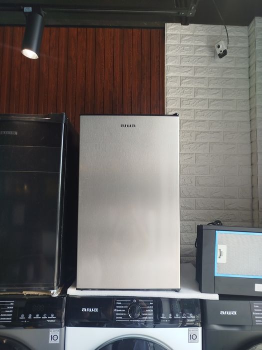 Мини холодильник Айва TB-90B/ Mini xolodilnik Aiwa TB-90G