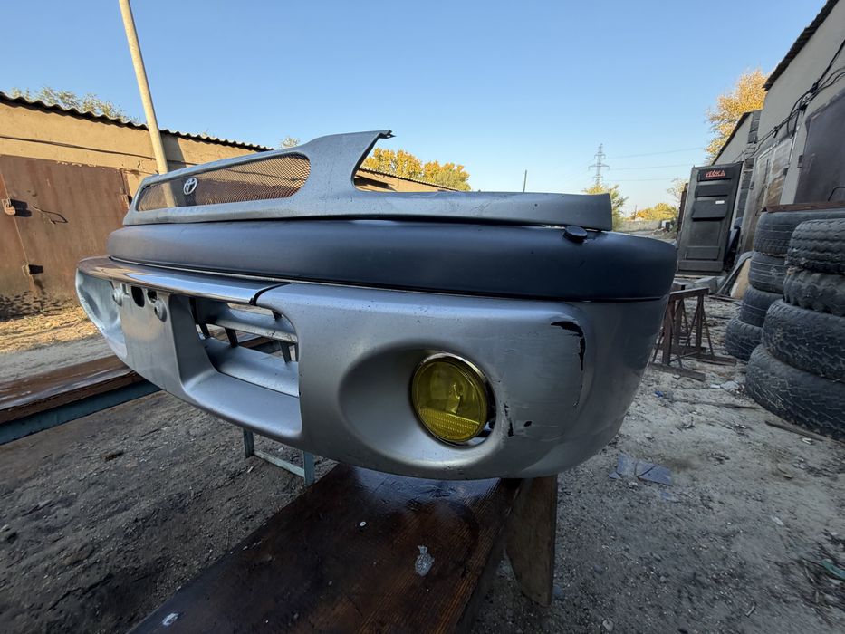 Продам бампер toyota Raum