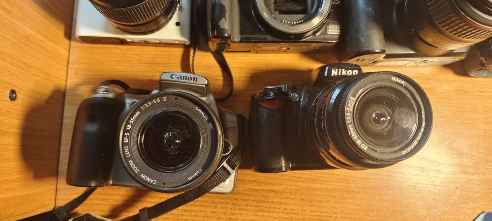 Продам зеркальные фотоаппараты