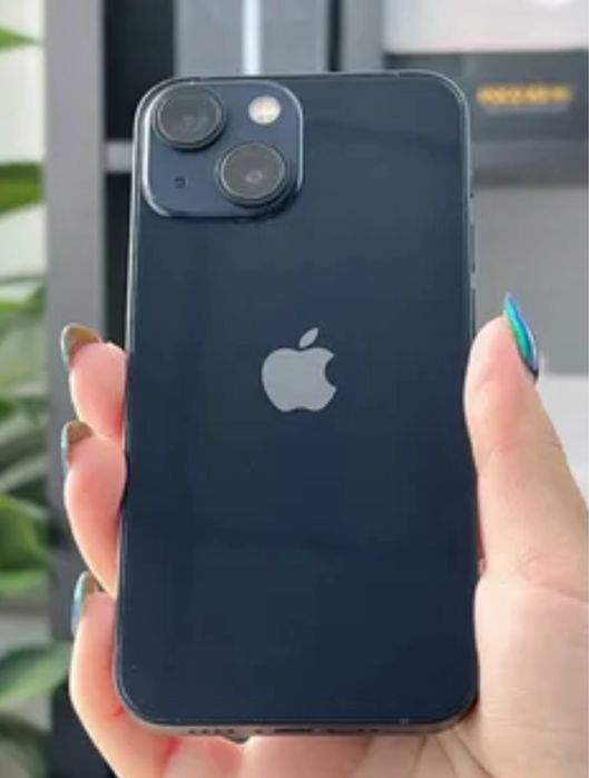 iPhone 13 черный 128гб