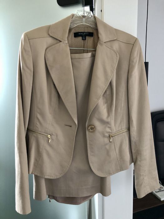 Costum Nine West, marimea 2.