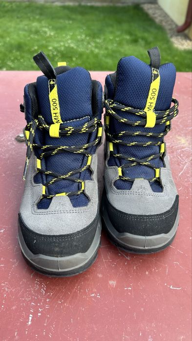 Bocanci Drumetie Copii Quechua MH500 nr. 34