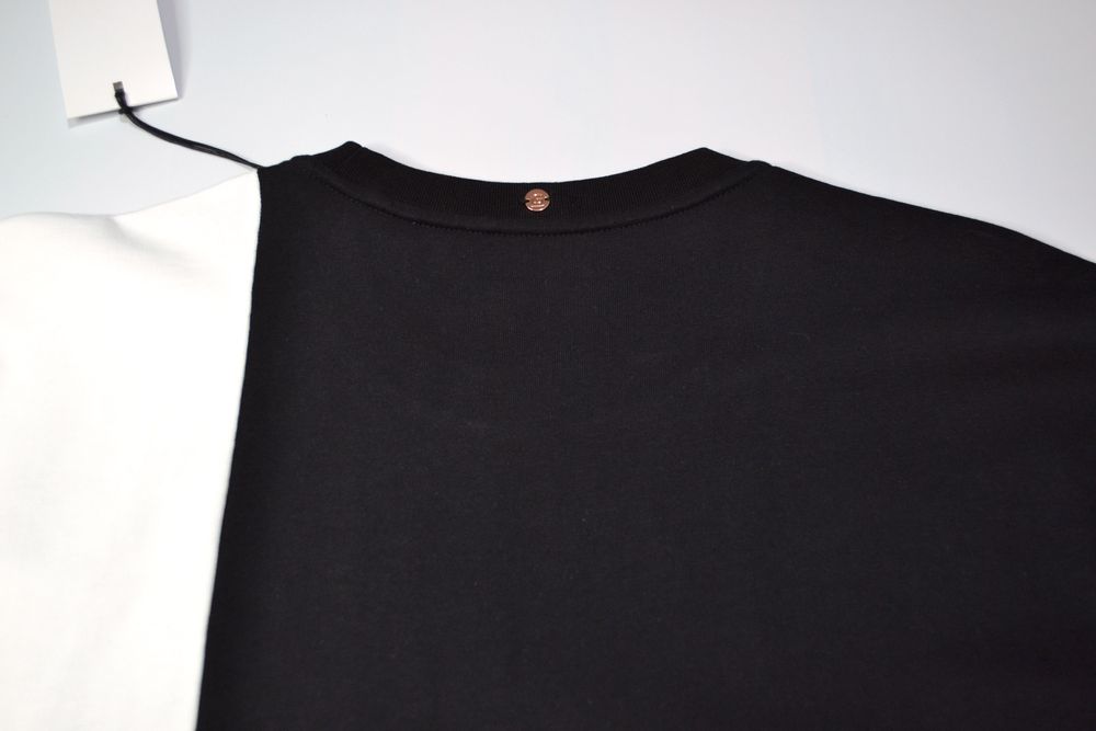 Givenchy - мъжка тениска, размер M (Oversized)