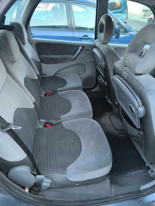 Ситроен Ксара Пикасо