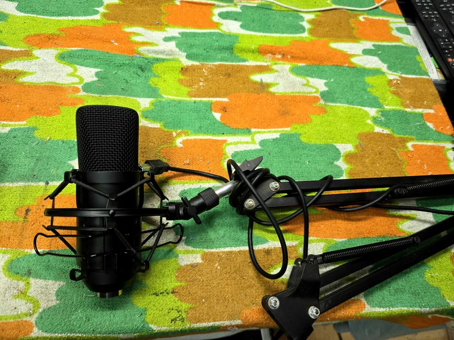 Svive hydra essential microfon studio cu usb