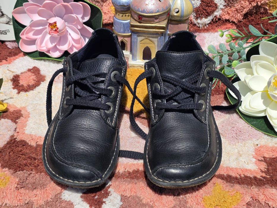 Clarks обувки естествена кожа N38