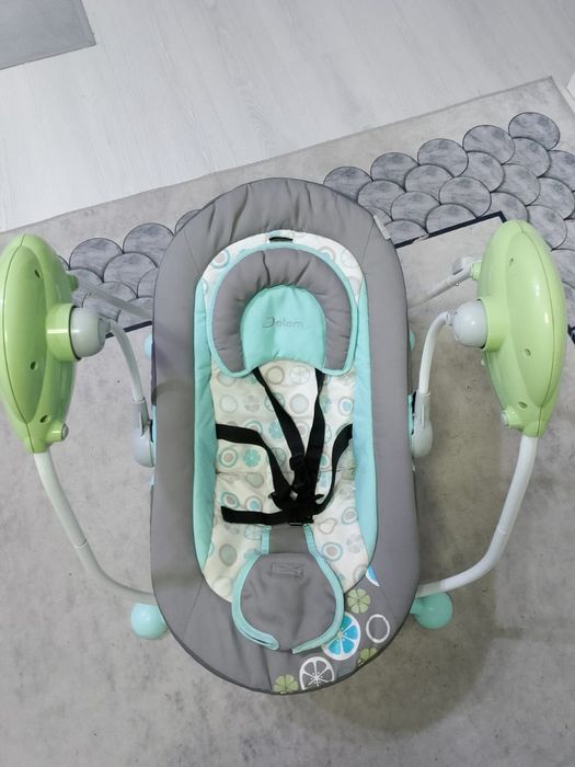 Обеденный стол для детей