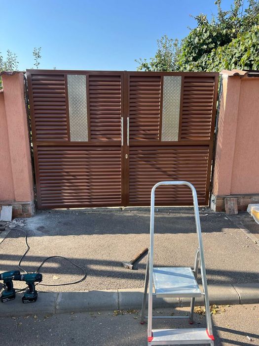 Confecții Metalice - Porți, garduri, balustrade