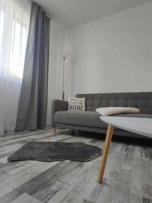 Închiriez apartament 2 camere