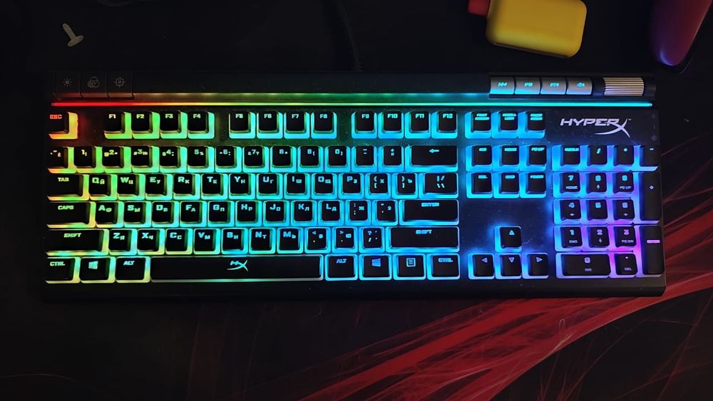 Продается игровой компьютер с периферией