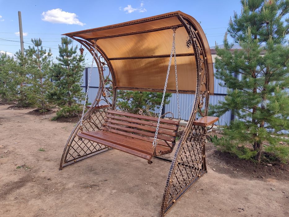 Садовая качеля. .