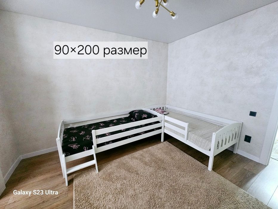 Шкаф и кровати!!