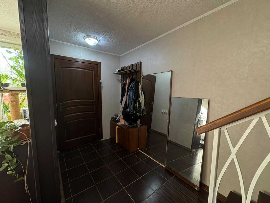 Продается частный дом в 4 мкр