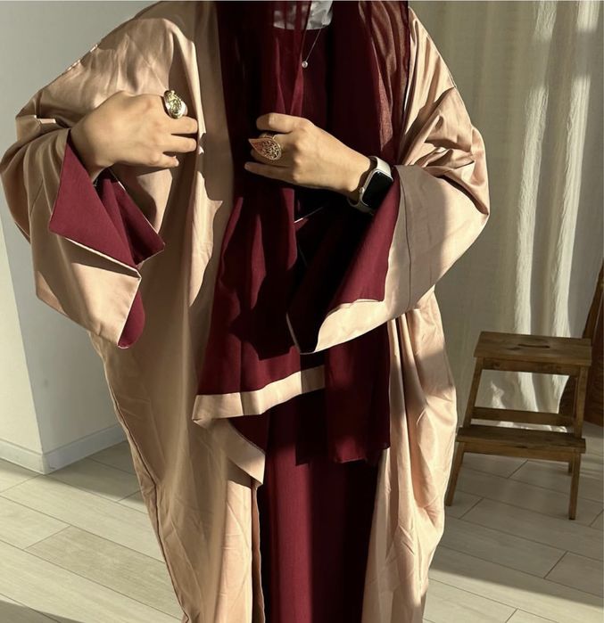 Продается платья