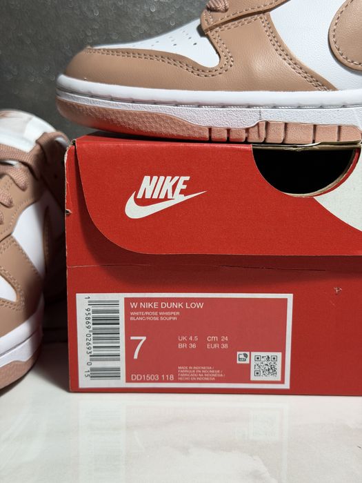 Nike Dunk Low Rose Whisper