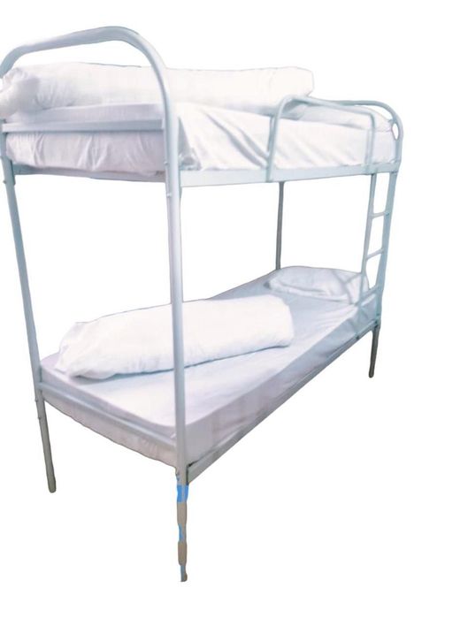 Двухъярусная кровать.