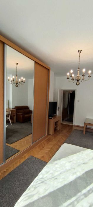 Дава се под наем Двустаен апартамент в София, Център - 65 кв.м за 648.21 € - Снимка #2