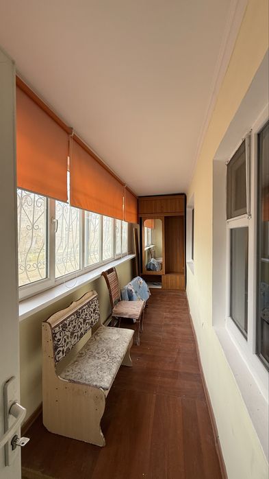 Ақмешіт 15-үйден,2-қабаттан