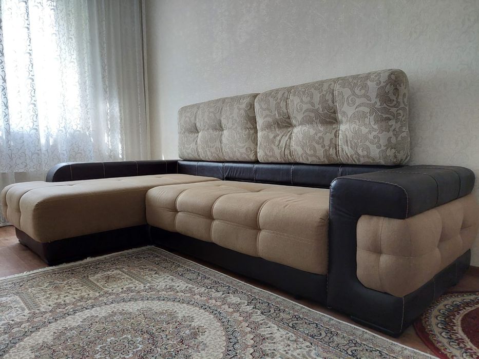 Диван угловой (левый)