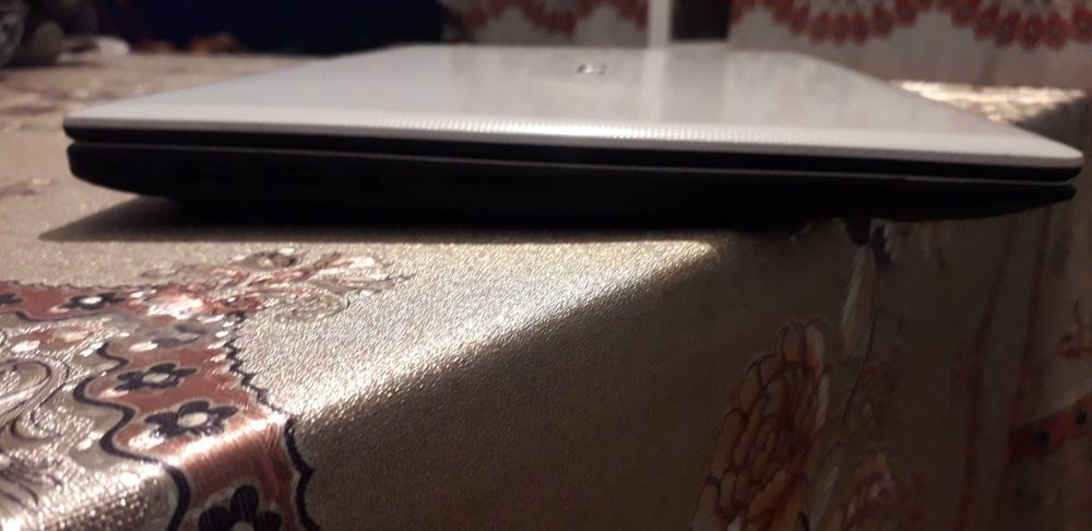 Asus Ноутбук диагональ 15,6 дюм.