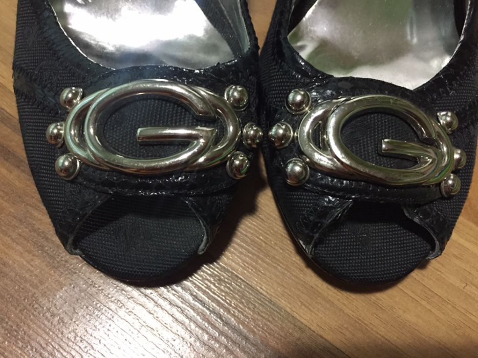 Кецове бели Guess 39н,токчета guess by Marciano 39 н