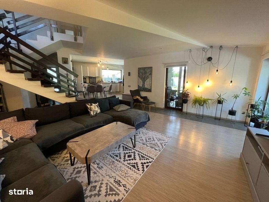 De vanzare Casa individuala situat in zona Cetate Balneomed.