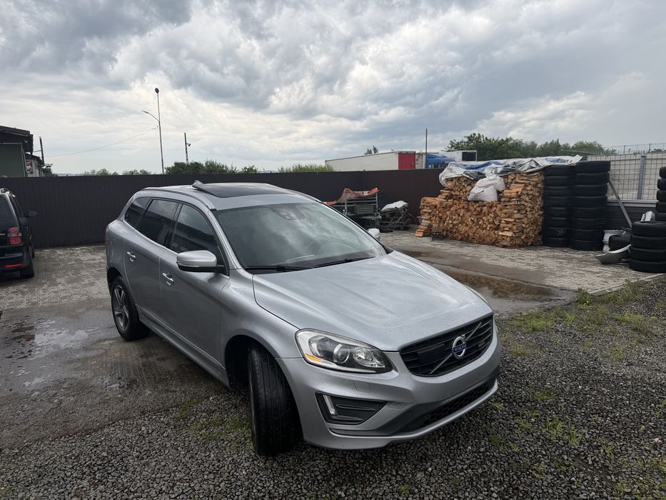 Volvo xc60 r design automat