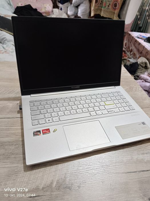 Noutbook Asus vivobook