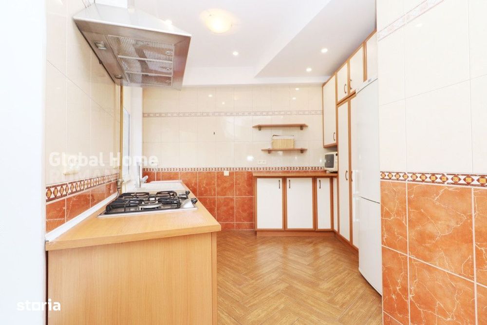 Apartament 3 camere | Sat Francez - Aron Cotrus | 101 mp | 2005 | Parc