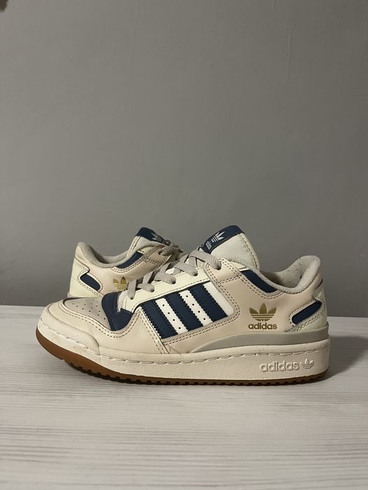 Обувки ADIDAS forum low