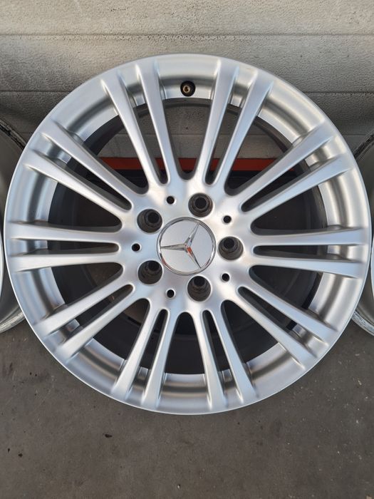 Оригинални джанти за МЕРЦЕДЕС MERCEDES R16 5x112 ET45.5 7.5J
