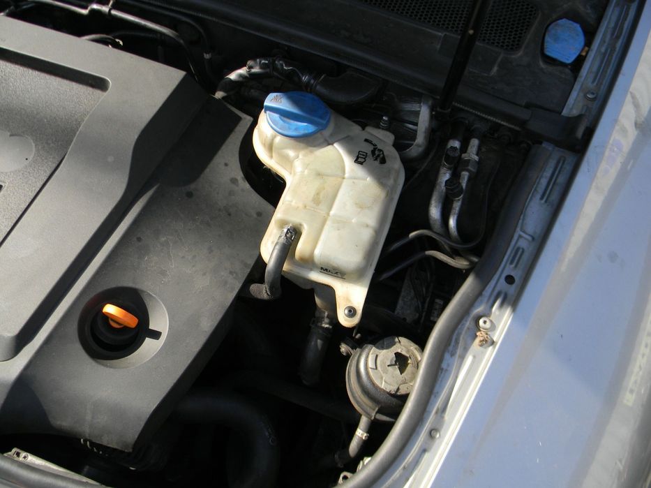 Dezmembrari  Audi A6 (4F, C6)  2004  > 2011 2.0 TDI Motorina