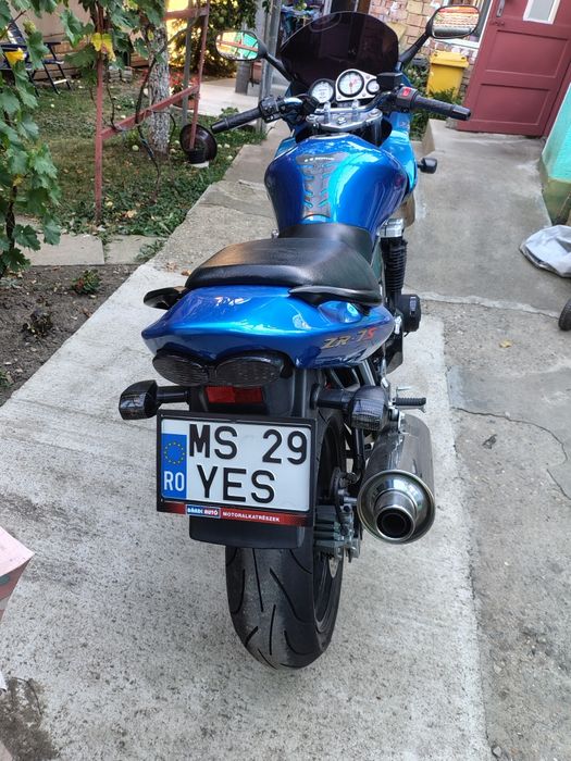 Kawasaki ZR 7S de vânzare