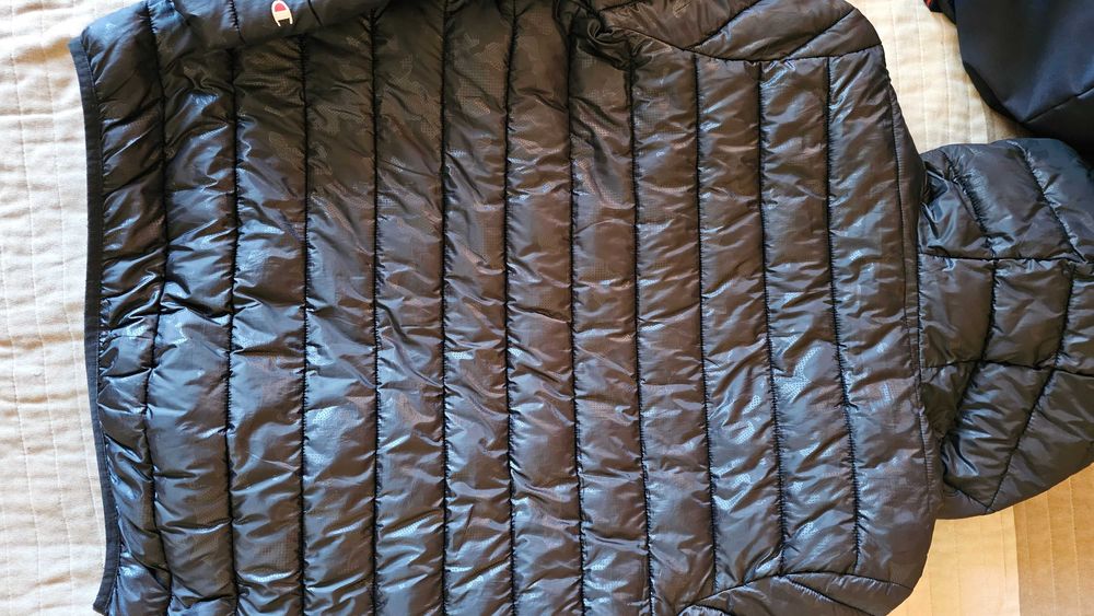 Champion- Яке Hooded Jacket