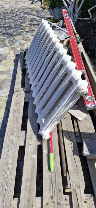 Чугунная батарея